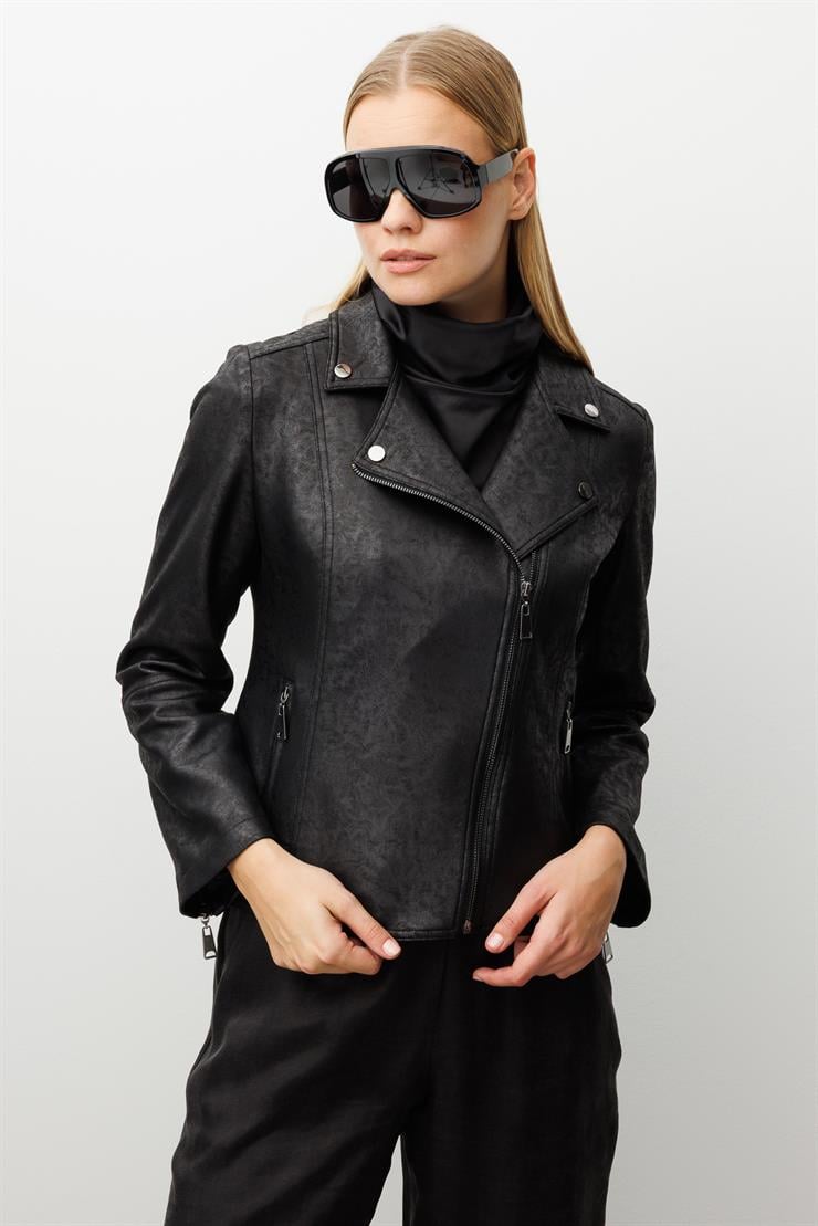 Modailgi  Kruvaze Kapamalı Fermuarlı Spor Dikişli Ve Kesikli Kısa Mont Ceket Siyah