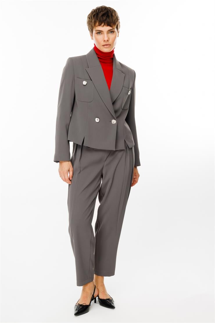 Modailgi  Kruvaze Kapamalı Torba Cepli Yırtmaçlı Kısa Ceket Gri