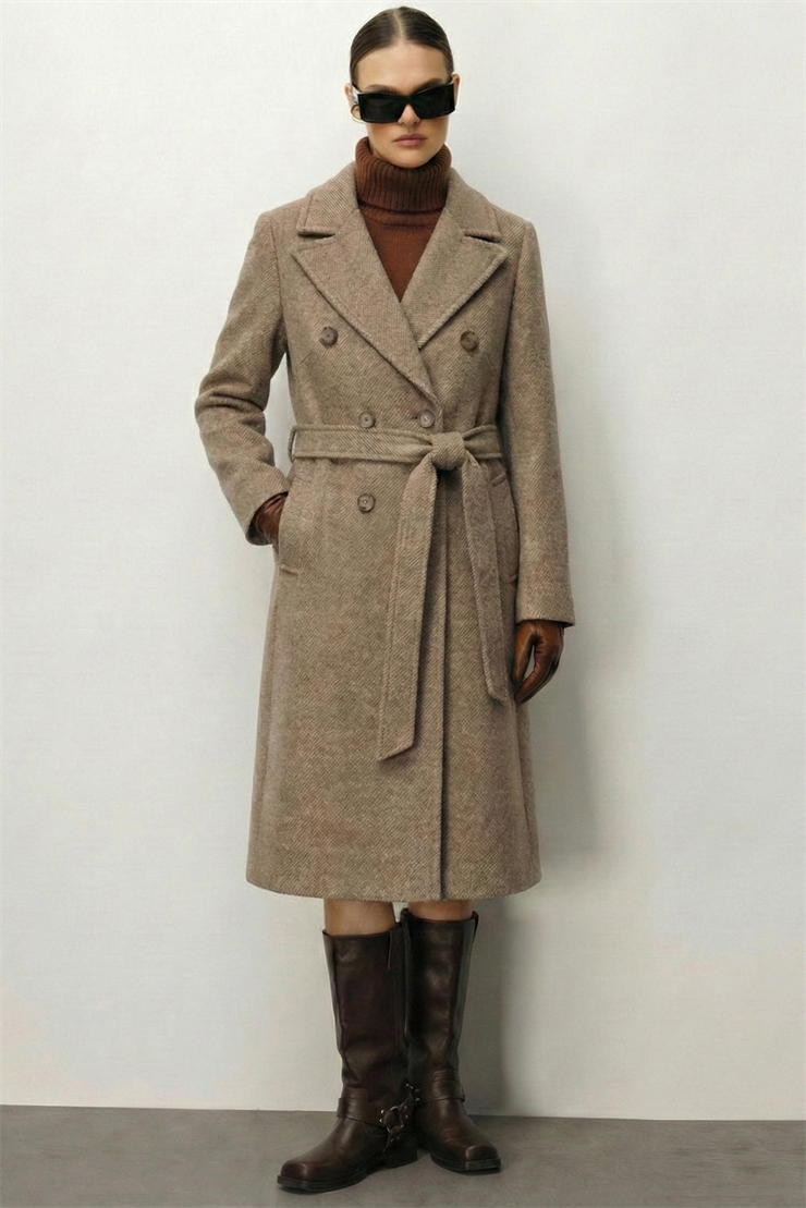 Modailgi  Kuşaklı Diyagonal Çizgili Kruvaze Kaban Vizon