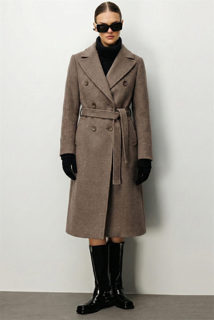 Modailgi  Kuşaklı Diyagonal Çizgili Kruvaze Kaban Kahve