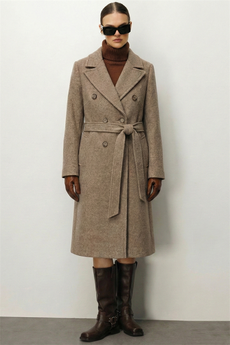 Modailgi  Kuşaklı Diyagonal Çizgili Kruvaze Kaban Vizon