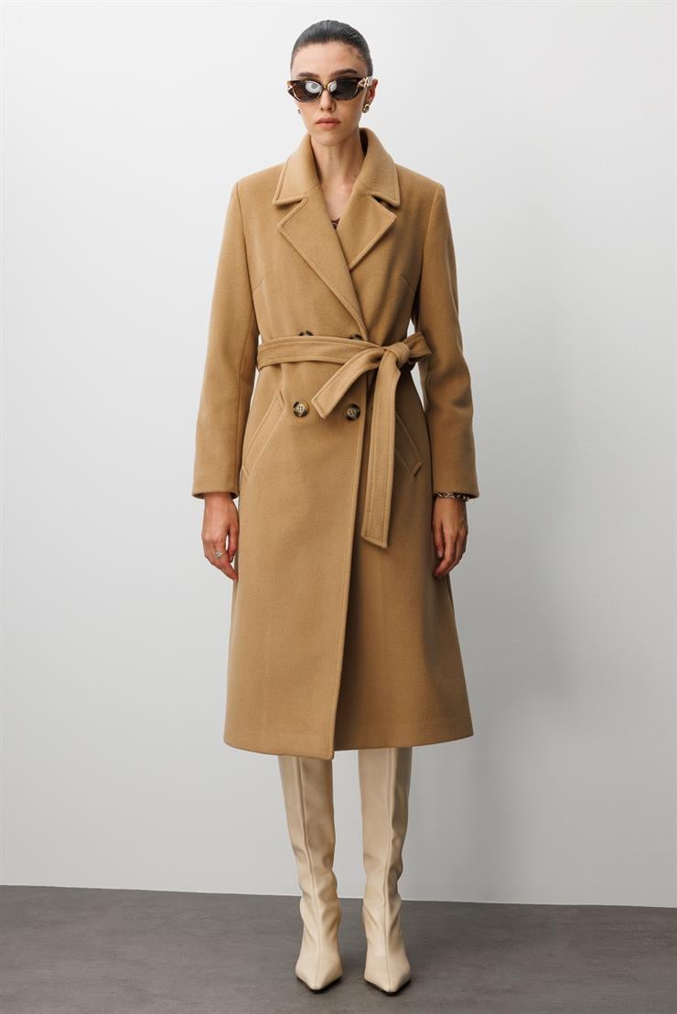 Modailgi  Kuşaklı Kruvaze Dört Düğmeli Kaban Camel