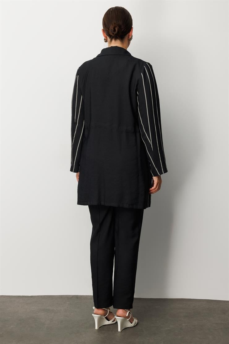 Modailgi  Mono Yaka Çizgili Tunik Siyah