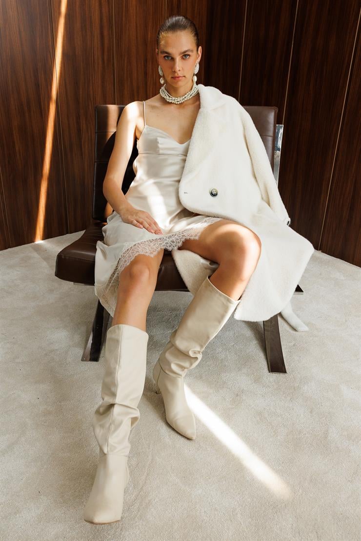 Modailgi  Mono Yaka Kruvaze Alcantara Kaban Ekru