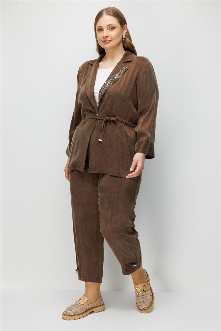 Modailgi  Mono Yaka Taş Detaylı Beli Büzgülü Kupra Kumaş Tunik Kahve
