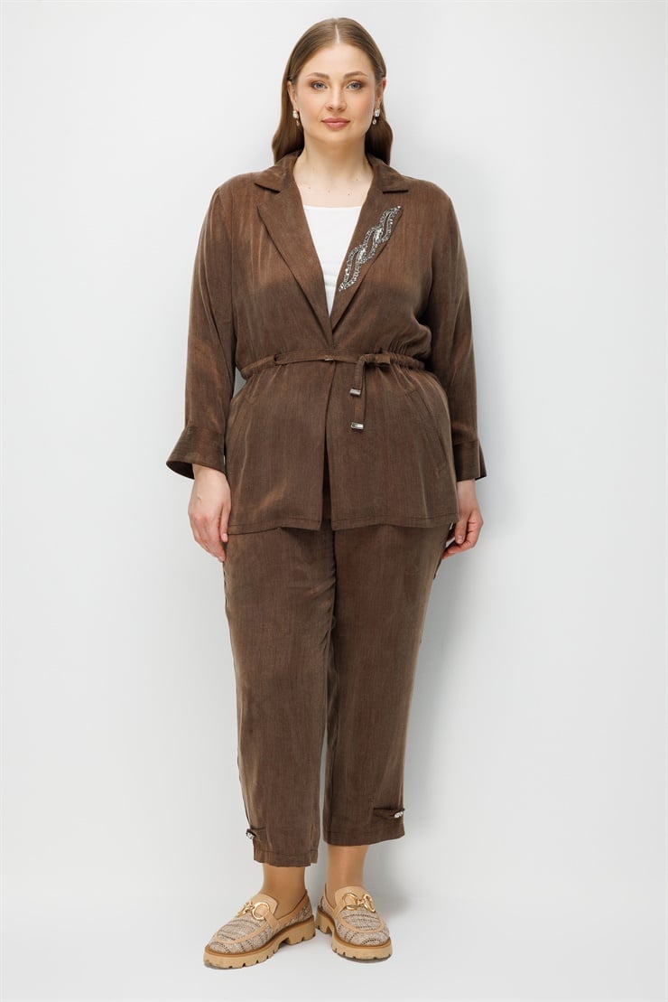 Modailgi  Mono Yaka Taş Detaylı Beli Büzgülü Kupra Kumaş Tunik Kahve