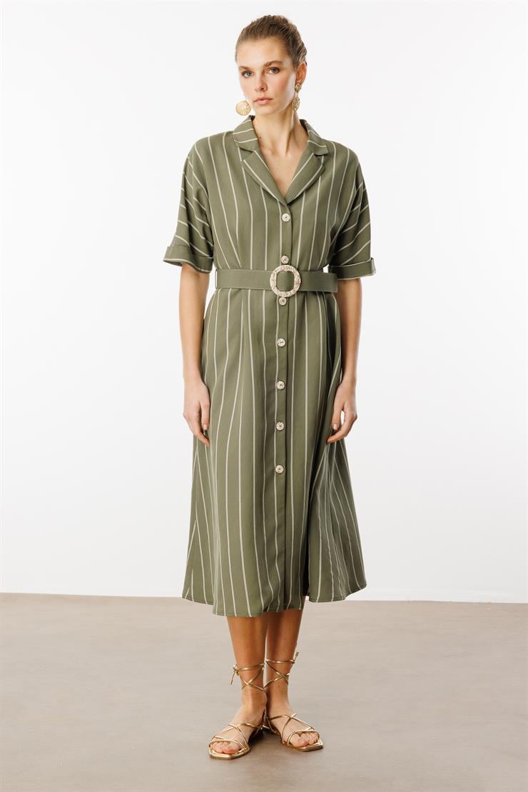 Modailgi  Mono Yaka Yarasa ve Duble Kol Yandan Cepli Kemer Detaylı Midi Boy Elbise Haki