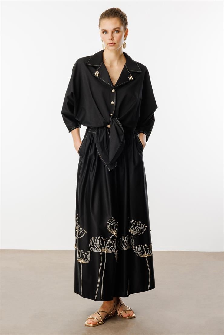 Modailgi  Nakış ve İnci İşlemeli Yandan Cepli Etek Siyah