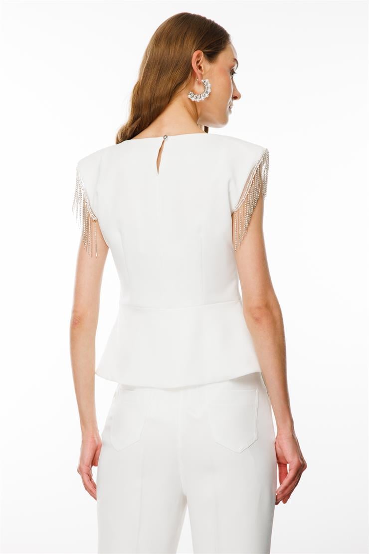 Modailgi  Omuzdan Taş Püsküllü Beli Zincir Detaylı Kolsuz Bluz Ekru