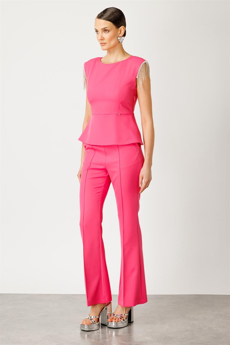 Modailgi  Omuzdan Taş Püsküllü Beli Zincir Detaylı Kolsuz Bluz Pembe