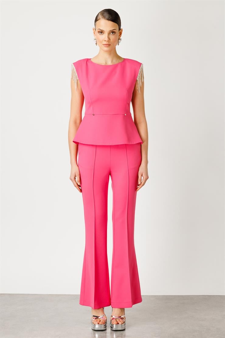 Modailgi  Omuzdan Taş Püsküllü Beli Zincir Detaylı Kolsuz Bluz Pembe