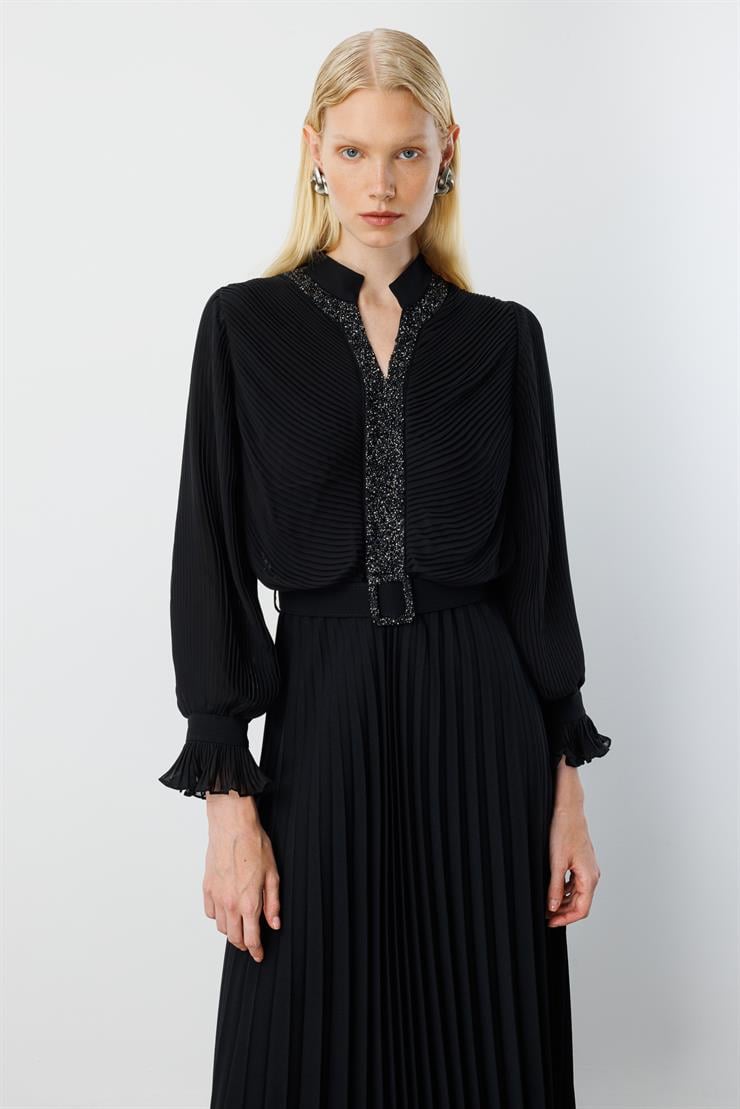 Modailgi  Ön Bedeni Taşlı Piliseli Elbise Siyah