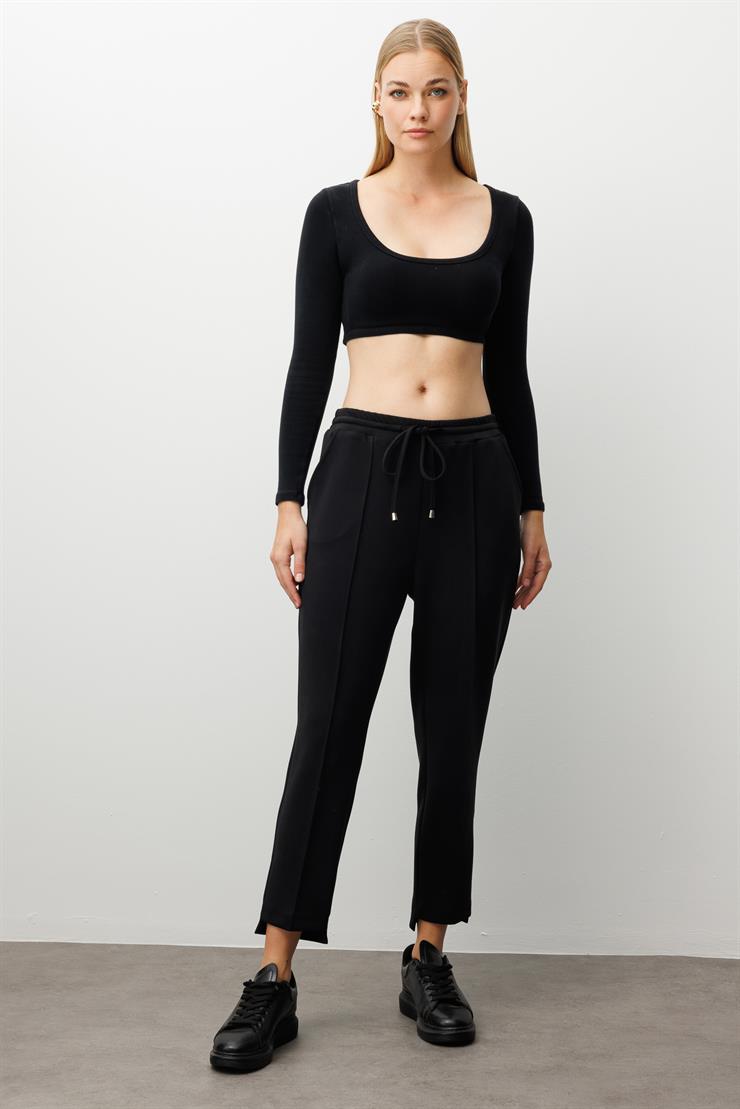 Modailgi  Önde Nervür Detaylı Beli Tünel Bağcıklı Bilek Boy Örme Pantolon - 15065 Siyah
