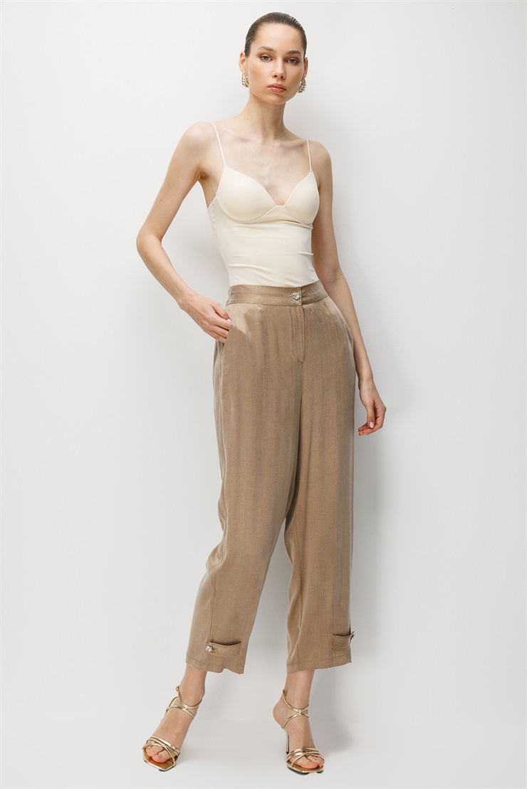 Modailgi  Paçaları Apoletli Kupra Kumaş Yan Cep Pantolon - 15084 Vizon