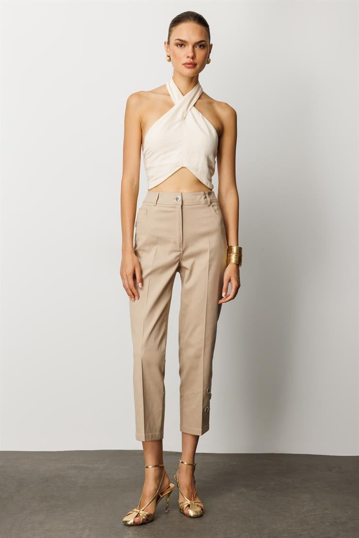 Modailgi  Paçası Kuşgözü ve İnci Detaylı Pantolon - 70041 Taş