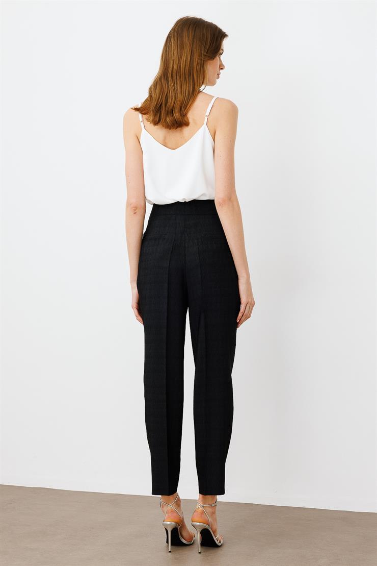 Modailgi  Pileli Yüksek Bel Yandan Cepli Havuç Paça Pantolon - 70022 Siyah