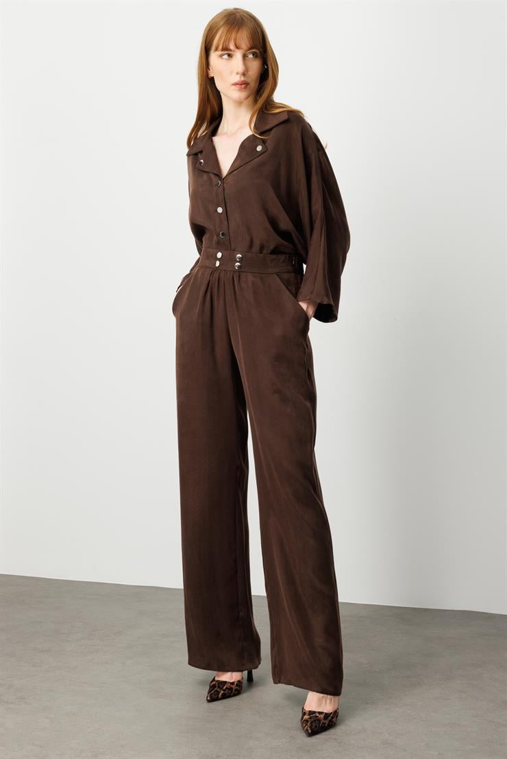 Modailgi  Rivet Detaylı Arkası Lastikli Büzgü Ve Yan Cepli Yüksel Bel Pantolon - 10025 Kahve