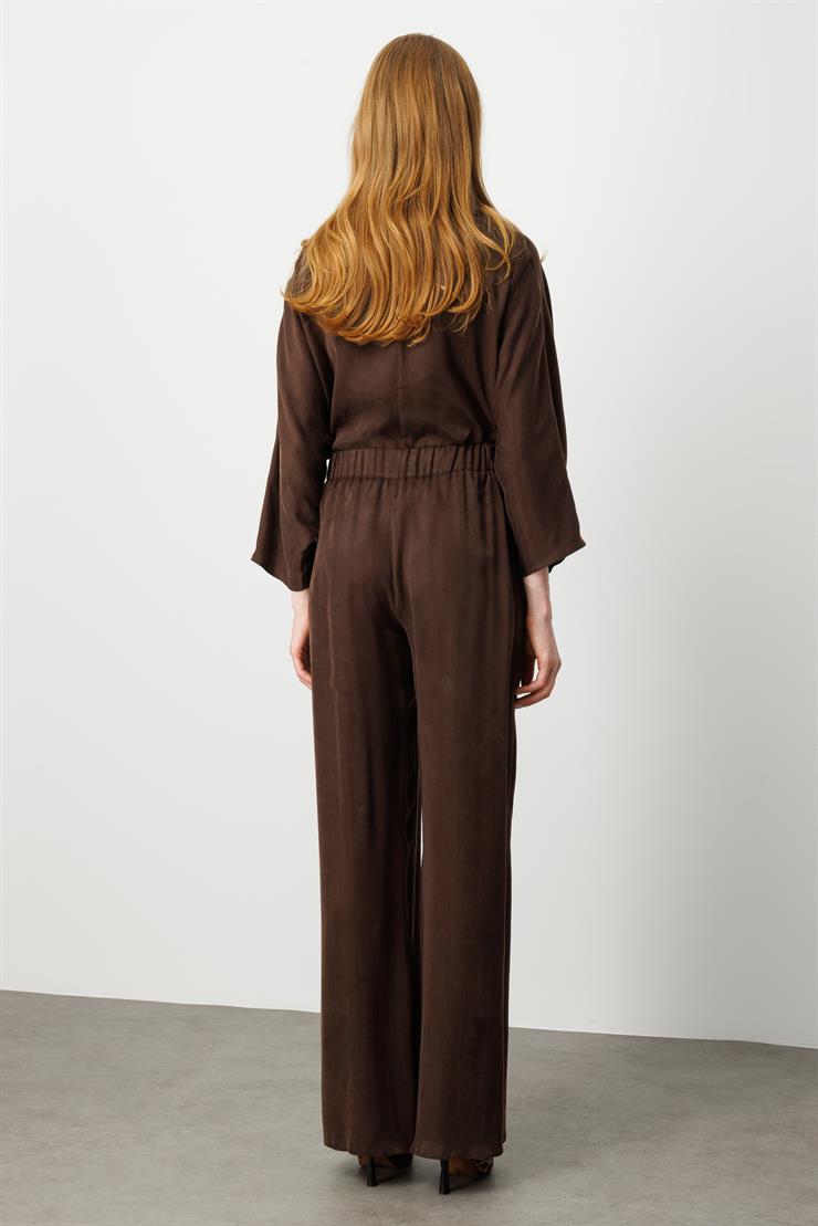 Modailgi  Rivet Detaylı Arkası Lastikli Büzgü Ve Yan Cepli Yüksel Bel Pantolon - 10025 Kahve