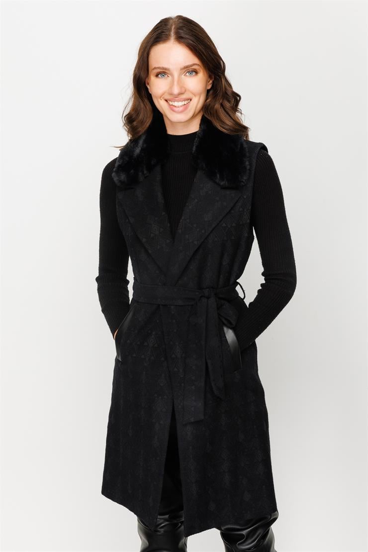 Modailgi  Seyyar Kürklü Jakarlı Yelek Siyah