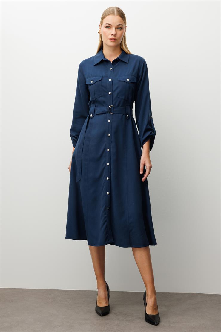 Modailgi  Spor Dikiş Detaylı Belde Kuşaklı Apoletli Midi Boy Gömlek Elbise İndigo