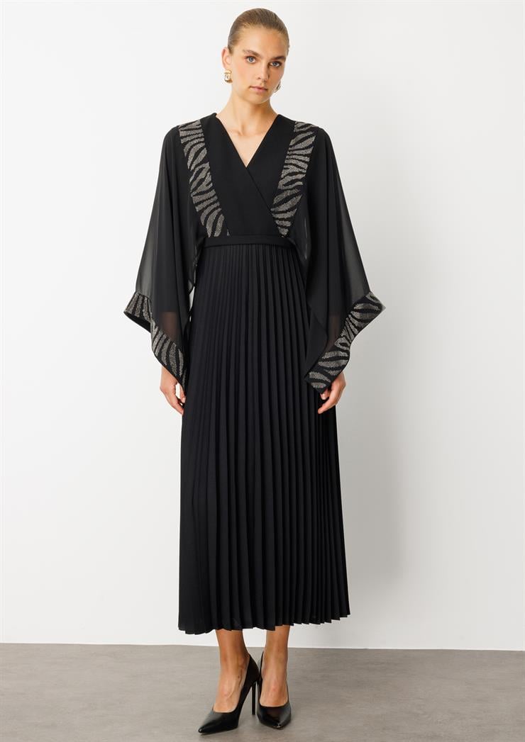 Modailgi  Taş Detaylı Pelerin Kollu Pilisoley Elbise Siyah