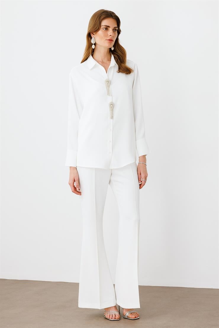Modailgi  Taşlı Broş Aksesuarlı Rahat Kesim Gömlek Ekru