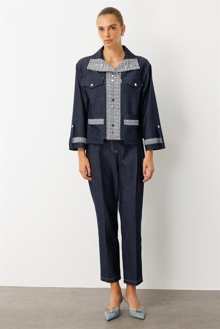 Modailgi  Tuvit Kumaş Garni Detaylı Fermuar Kapamalı Rahat Kesim Kısa Mont Ceket - 40016 Lacivert