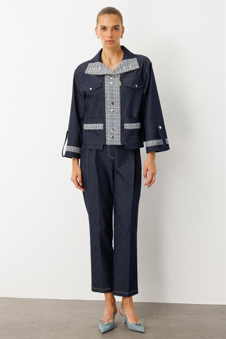 Modailgi  Tuvit Kumaş Garni Detaylı Fermuar Kapamalı Rahat Kesim Kısa Mont Ceket - 40016 Lacivert