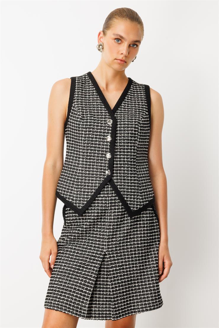 Modailgi  V Yaka Enküstre Detaylı Ön Beden Simetrik Kesim Kısa Tuvit Yelek Siyah