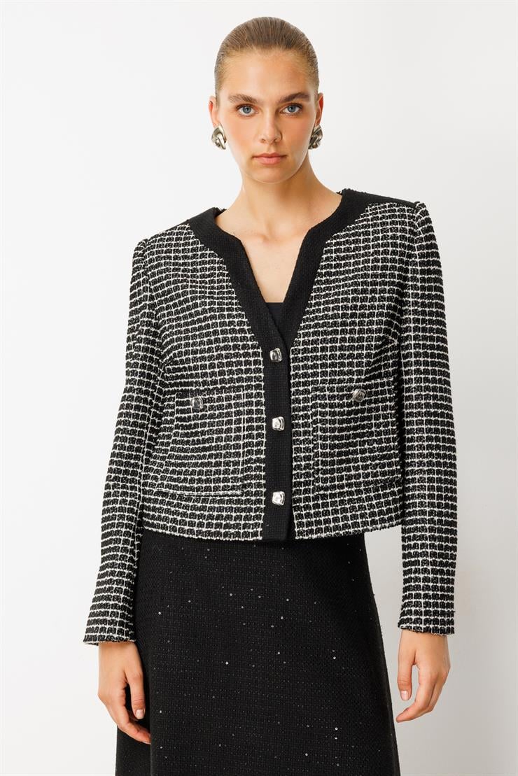 Modailgi  V Yakalı Düz Kumaş Garnili Torba Cepli Kısa Tuvit Ceket SİYAH-BEYAZ