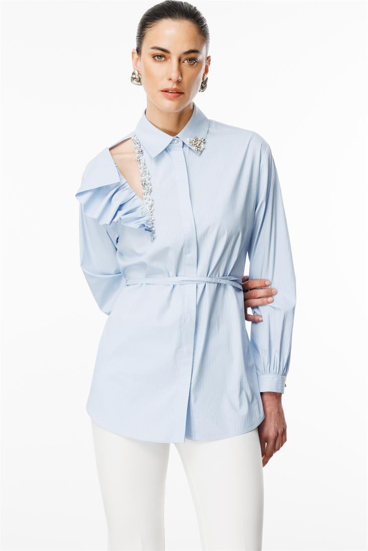 Modailgi  Volan ve Pencere Detaylı İncili Beli Kuşaklı Taşlı Simli Gömlek Mavi