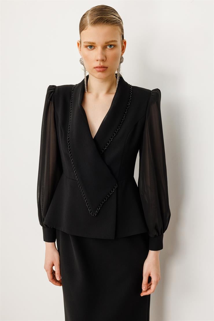 Modailgi  Yakası Aksesuar İşlemeli Kolları Şifon Kruvaze Elbise Siyah