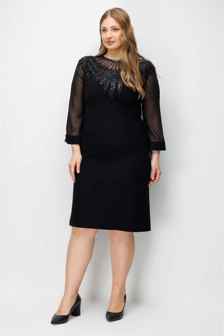 Modailgi  Yakası Boncuk İşlemeli Evaze Kol Elbise Siyah