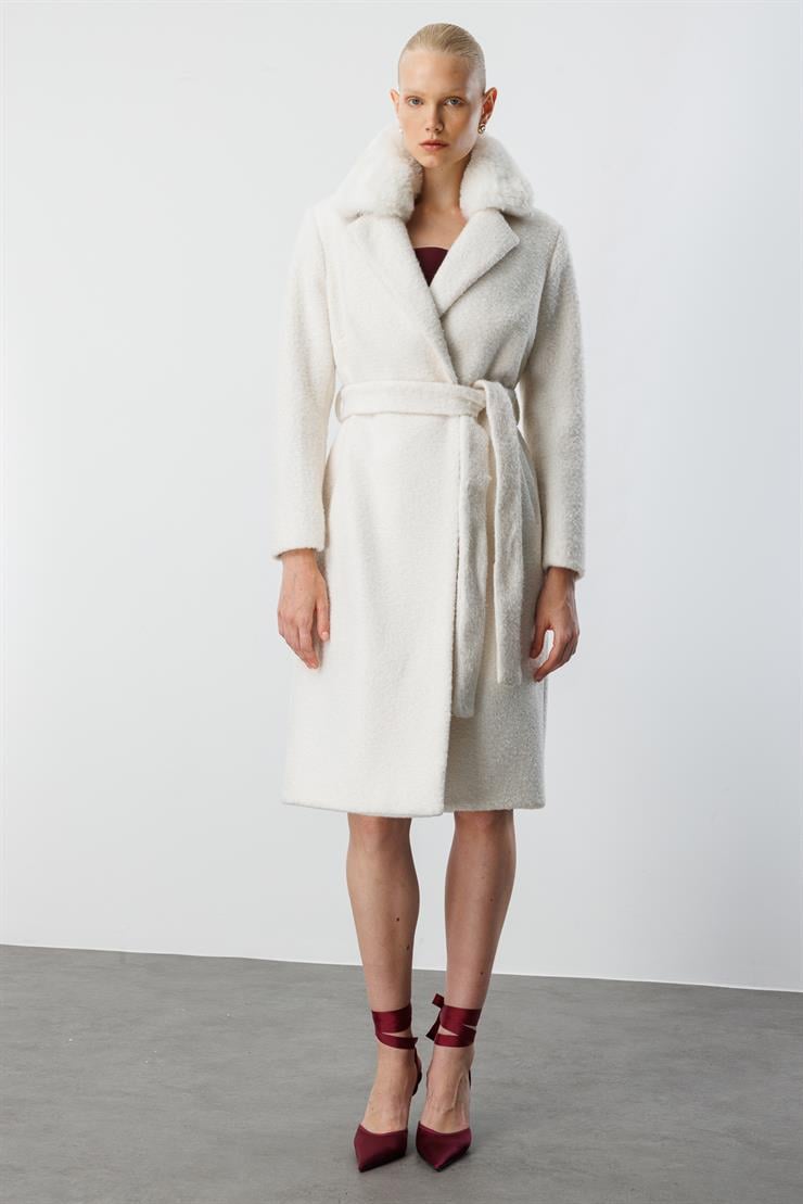 Modailgi  Yakası Kürklü Kırçıllı Uzun Kaşe Kaban Kemik