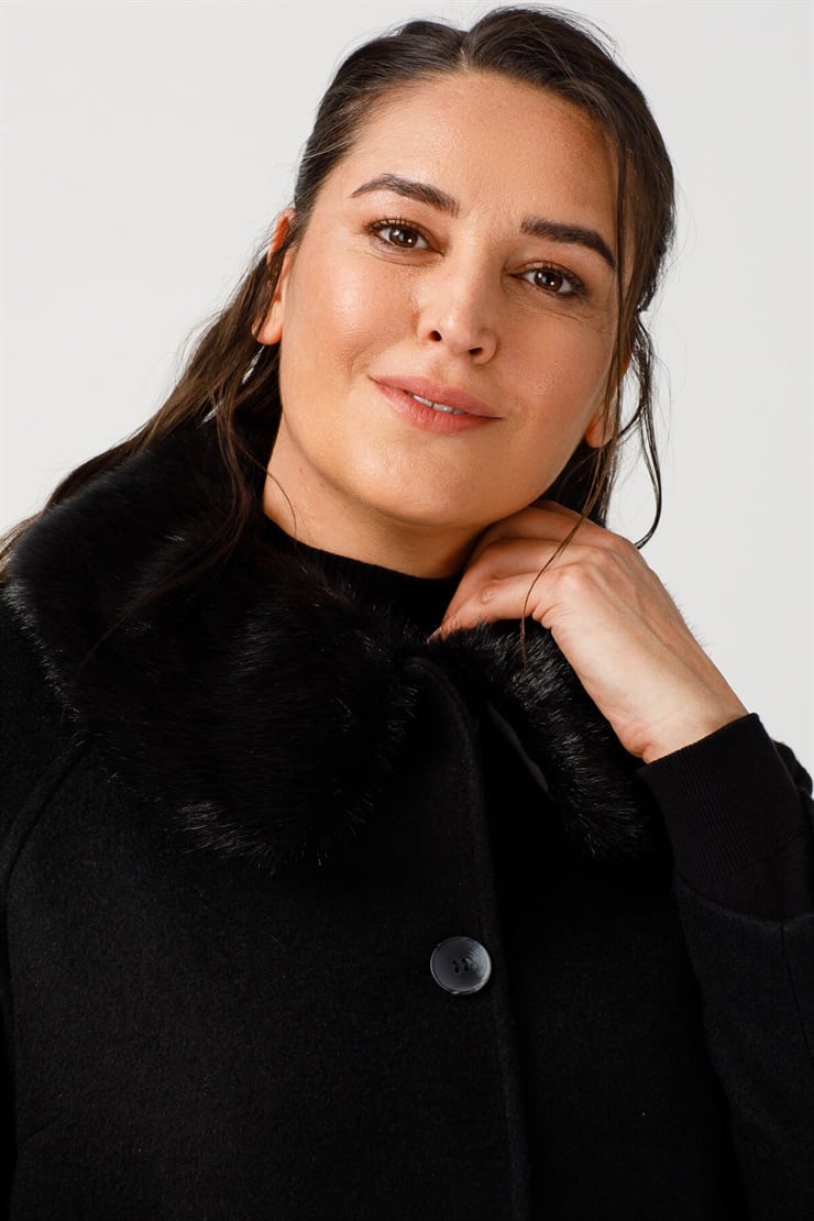 Modailgi  Yakası Kürklü Reglan Kol Kaban Siyah