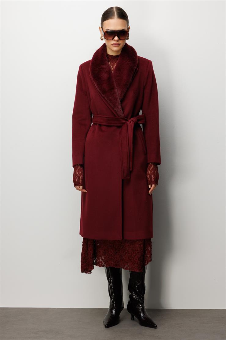 Modailgi  Yakası Kürklü Uzun Kaşe Kaban Bordo
