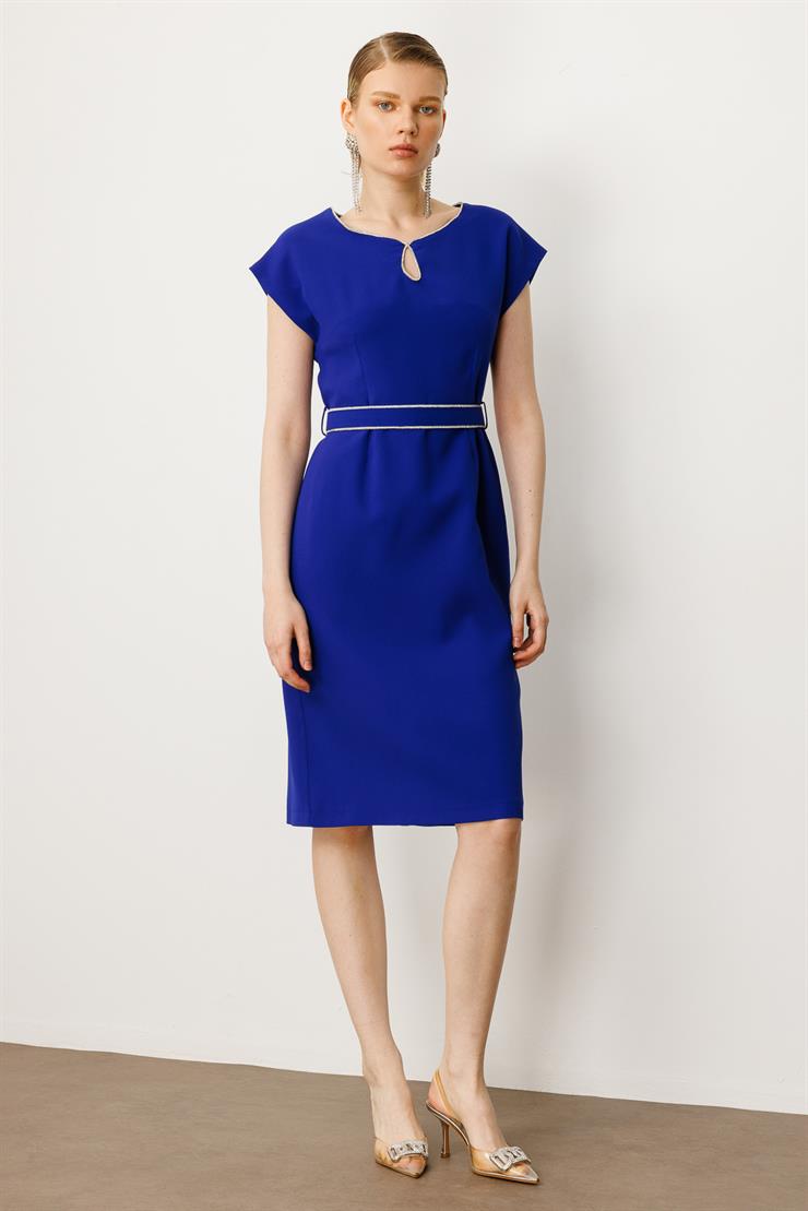 Modailgi  Yakası Şerit Taş Detaylı Elbise Saks