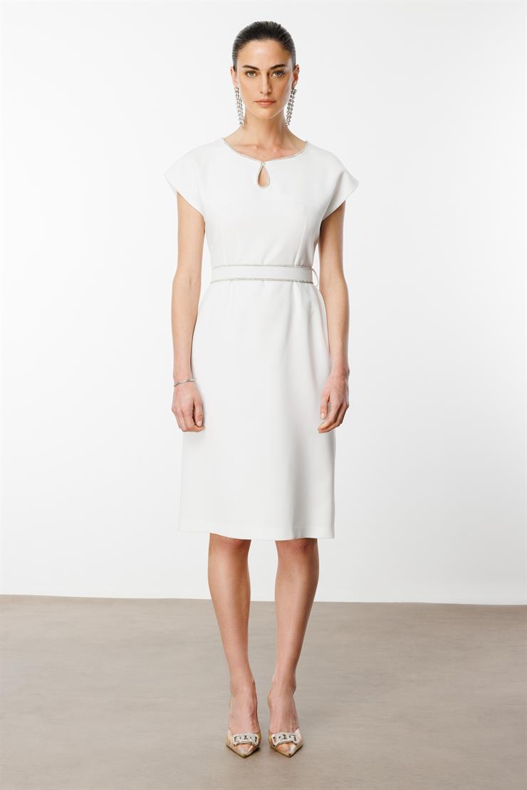 Modailgi  Yakası Şerit Taş Detaylı Elbise Ekru