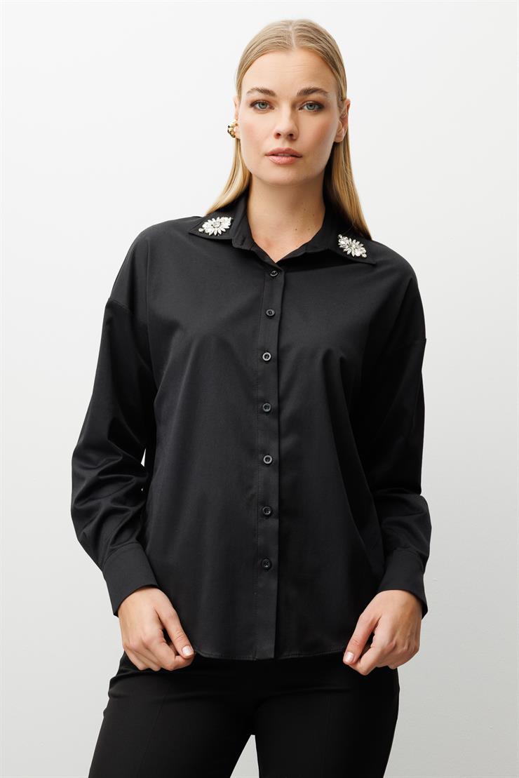 Modailgi  Yakası Taşlı Aksesuar Detaylı Oversize Gömlek Siyah