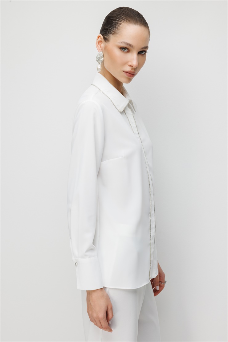 Modailgi  Yakası ve Patı Şerit Taş Detaylı Gömlek Ekru
