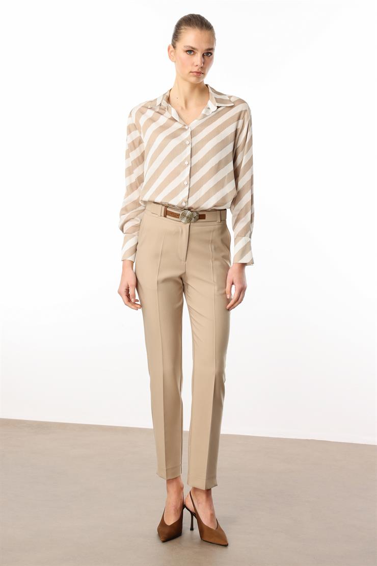 Modailgi  Yandan Cepli Kemer Detaylı Klasik Pantolon - 7615 Taş