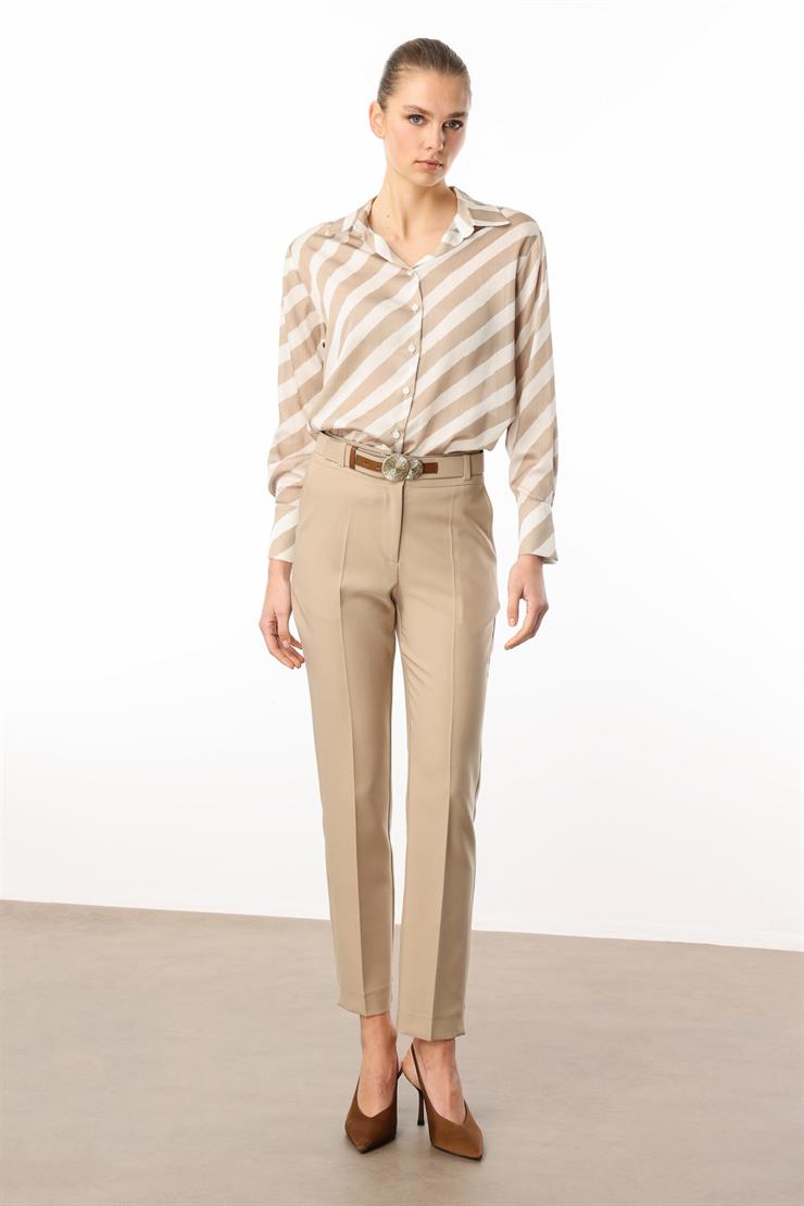 Modailgi  Yandan Cepli Kemer Detaylı Klasik Pantolon - 7615 Taş