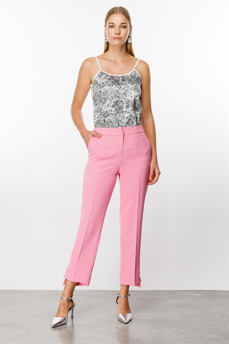 Modailgi  Yandan Cepli Paçası Asimetrik ve Düğmeli Pantolon - 7572 Pembe