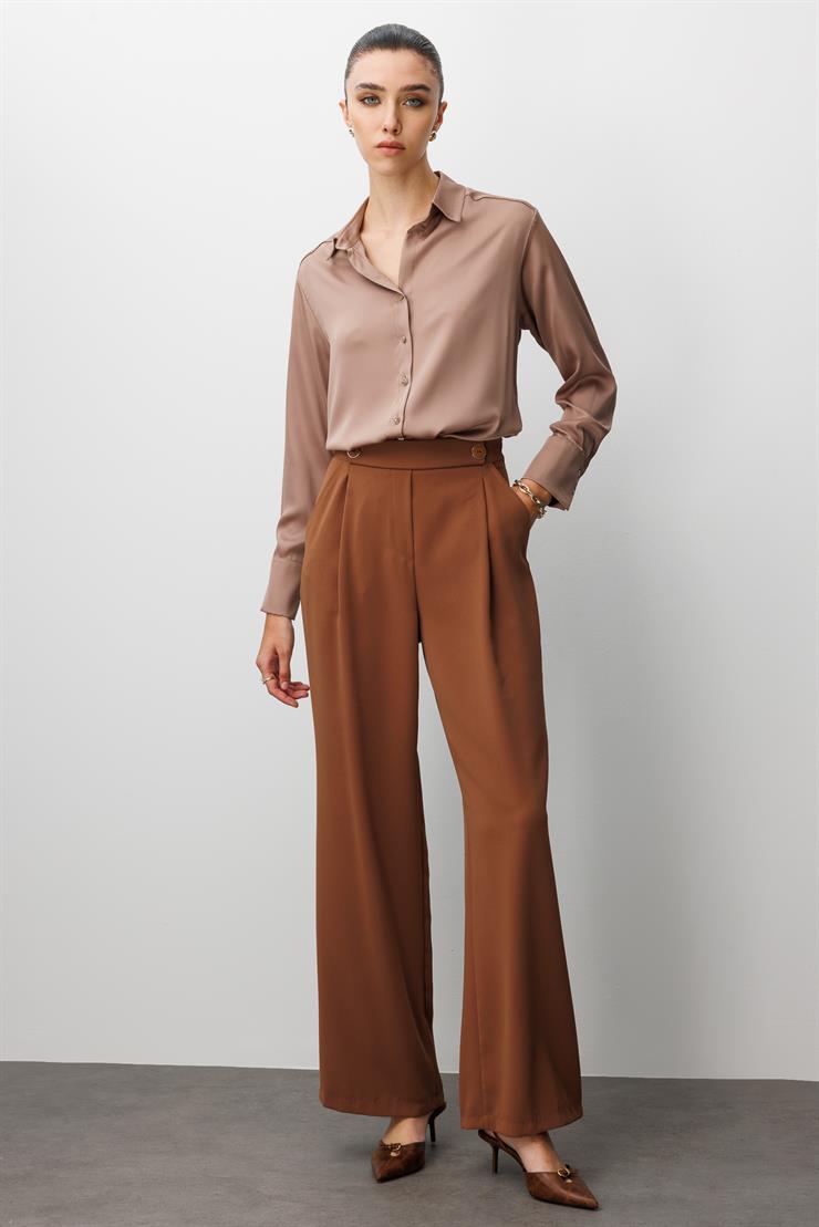 Modailgi  Yandan Cepli Pileli Kemeri Parçalamalı Ve Düğme Detaylı Plazzo Pantolon - 70030 Tarçın