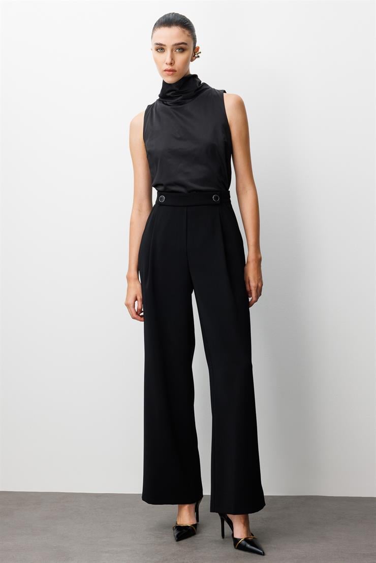 Modailgi  Yandan Cepli Pileli Kemeri Parçalamalı Ve Düğme Detaylı Plazzo Pantolon - 70030 Siyah