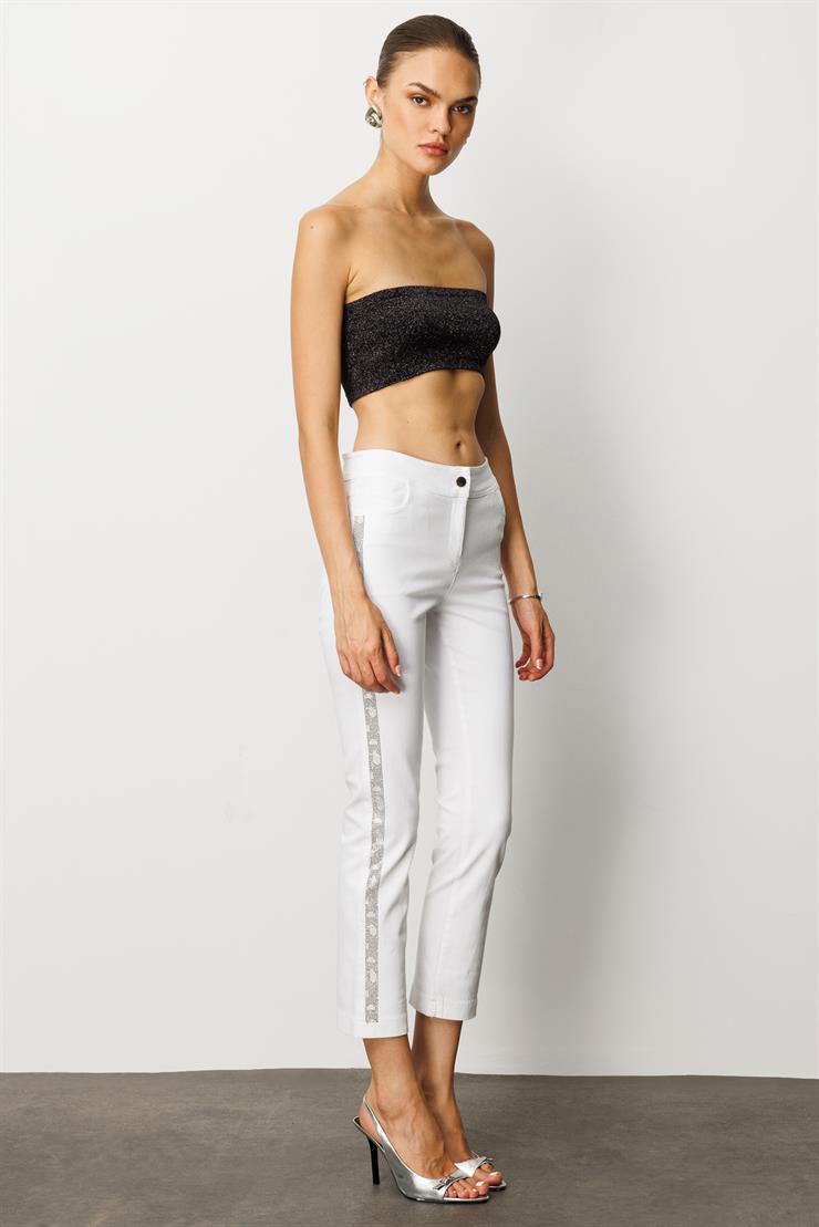 Modailgi  Yanları Taş İşleme Detaylı Bilek Boy Dar Kesim Pantolon Ekru