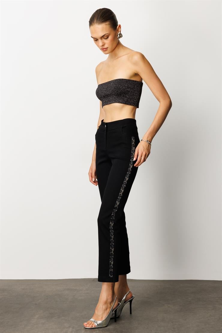 Modailgi  Yanları Taş İşleme Detaylı Bilek Boy Dar Kesim Pantolon Siyah
