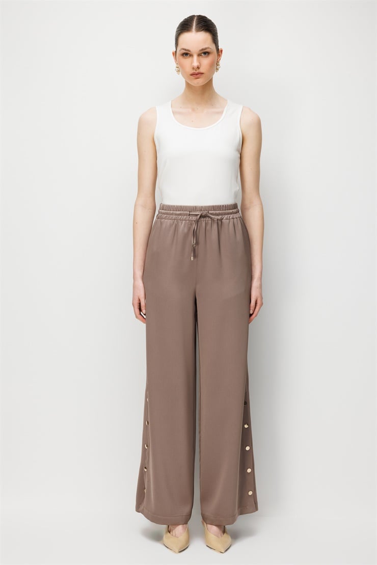 Modailgi  Yanları Yırtmaçlı Çıtçıt Detaylı Beli Lastikli Pantolon - 15105 Vizon