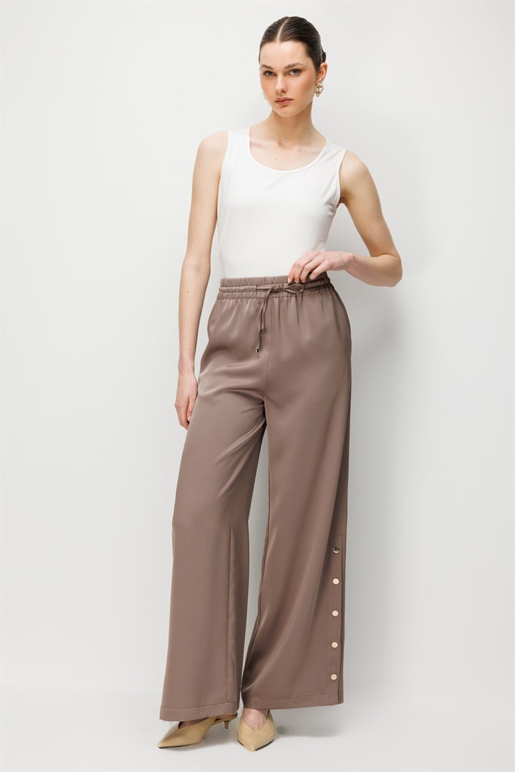 Modailgi  Yanları Yırtmaçlı Çıtçıt Detaylı Beli Lastikli Pantolon - 15105 Vizon