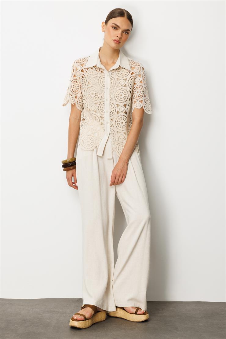 Modailgi  Yarım Kollu Kısa Güpür Gömlek Taş